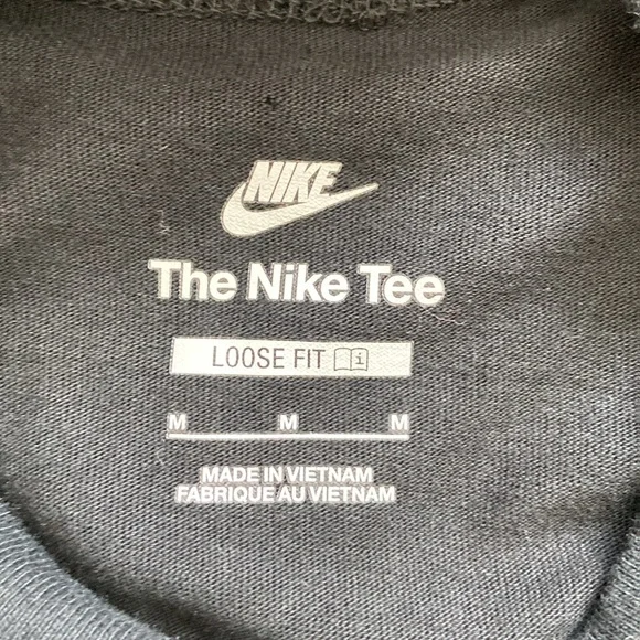 Nike • Black Long Sleeve Mock Neck Gold Embroidered Chains - Picture 12 of 13